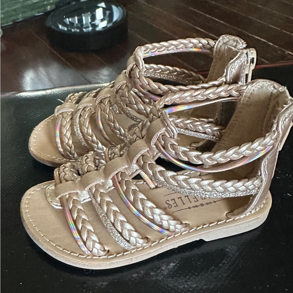 Seychelles Little Girls Gladiator Zip Back Gold Snake Skin Vegan Leather Sandals